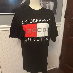 Oktoberfest 2000 München German Beer Festival Black Tshirt Vintage Size Large